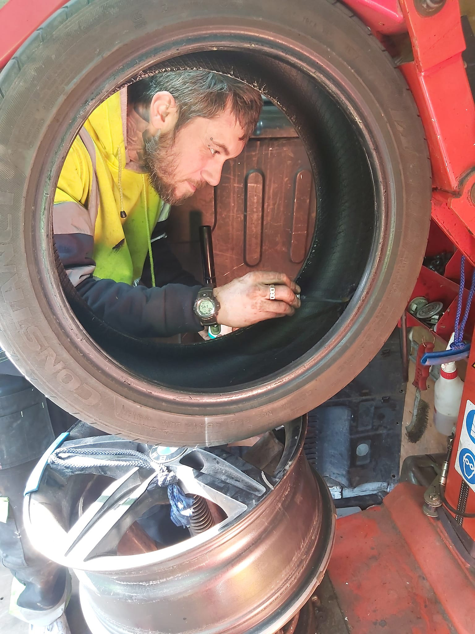 mobile tyre repairs